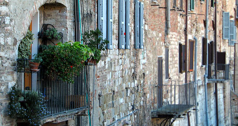 So many reasons to visit Italy - a lush balcony in ancient Perugia So many reasons to visit Italy - a lush balcony in ancient Perugia