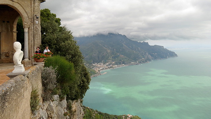 Find your little nook to savour the spectacular emerald waters of the Amalfi Coast Ravello