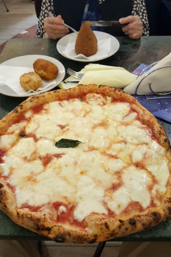 The real Neapolitan pizza
